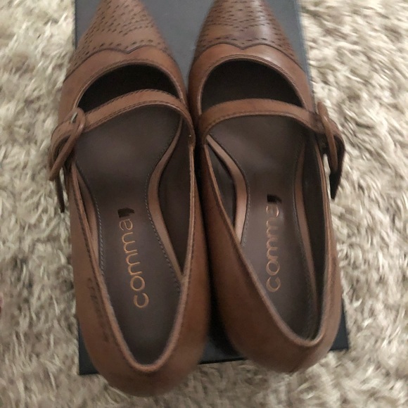 Brown leather pump/heel, comma, NWT and box EUR/37/US7 - Picture 3 of 7